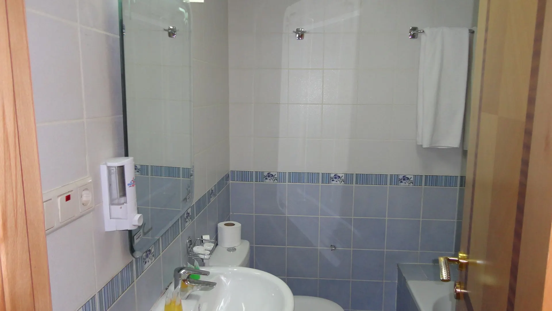 Elaf Al Nakheel Hotel Medina 2*,